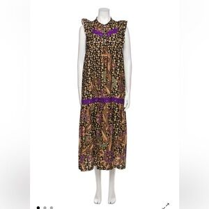 Warm Maxi Dress - Black and Purple Floral